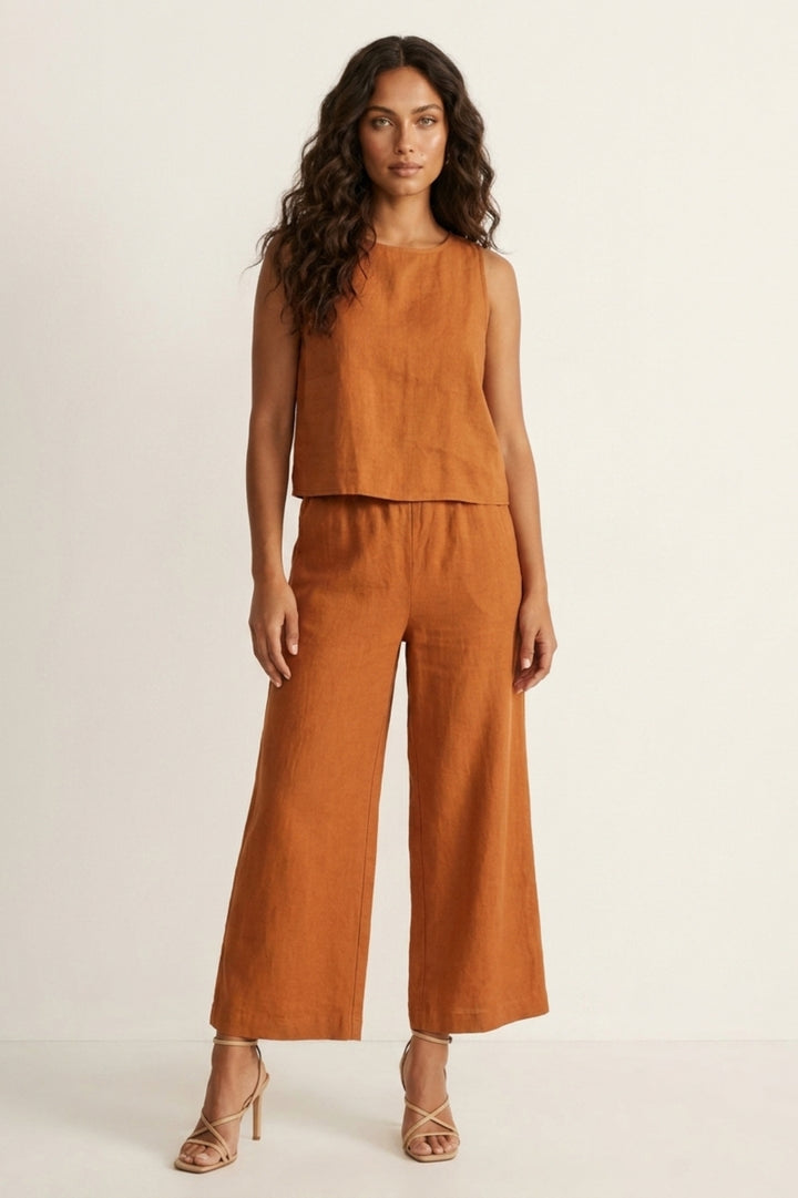 Modernes Damen-Set im fließenden Schnitt | Ärmelloses Oberteil und weite Hose im Leinen-Look