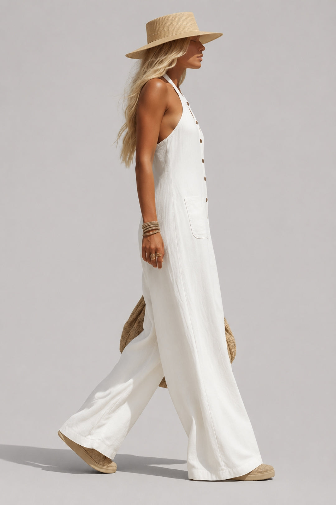 Damen-Jumpsuit in weiter Passform | Neckholder-Ausschnitt, ausgestellte Hosenbeine, Boho-Stil im Leinen-Look