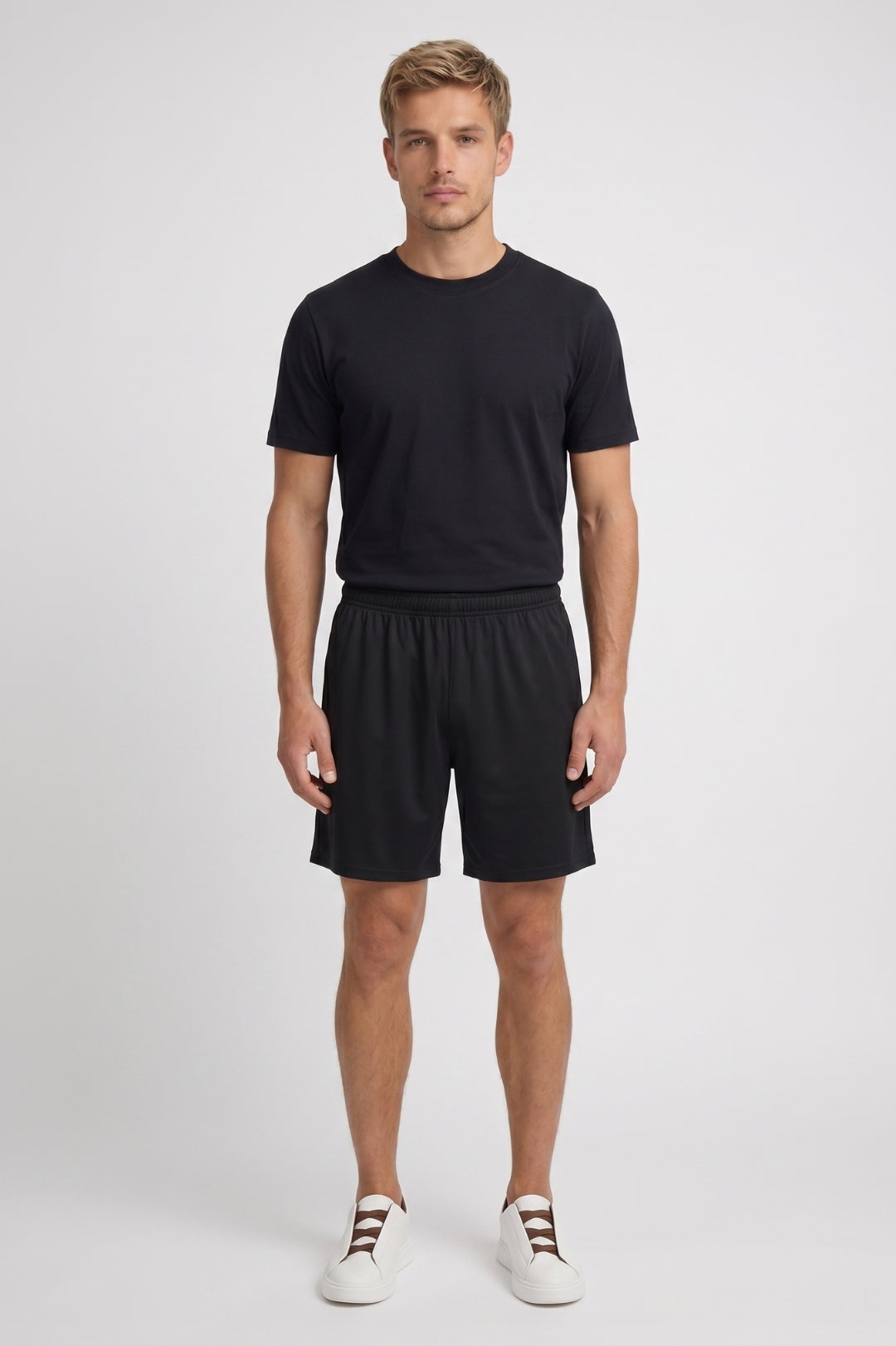 Herren-Set in lockerer Passform | T-Shirt mit Rundhalsausschnitt | Shorts mit Gummizug | Lässig