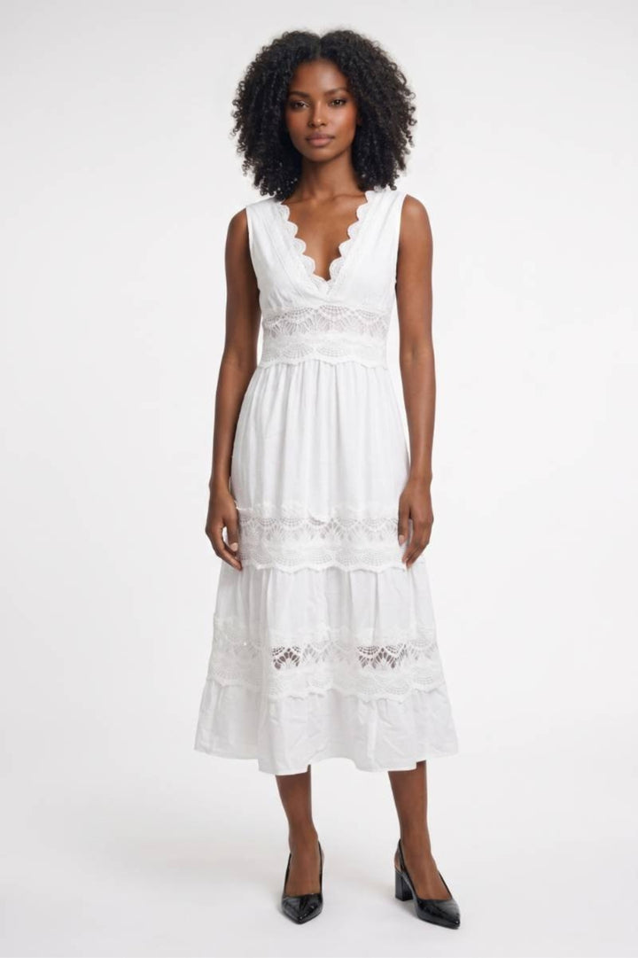 Weißes Midikleid | Boho-Stil &amp; betonte Taille | Damen