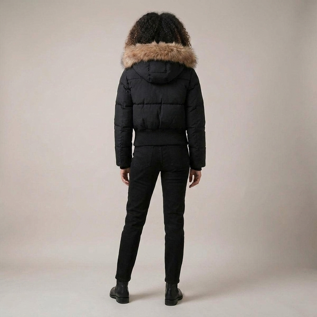 Anja | Damen Kurze Kapuzen-Steppjacke