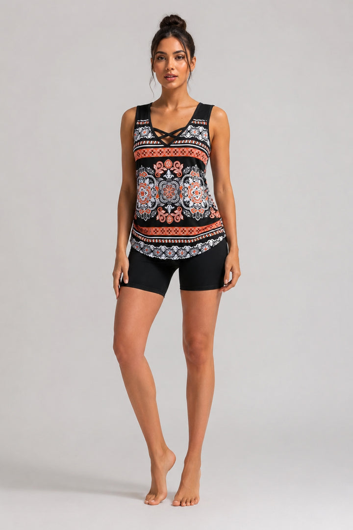 Damen-Badeanzug in figurbetonter Passform | Bedruckter Tankini und figurformende Shorts