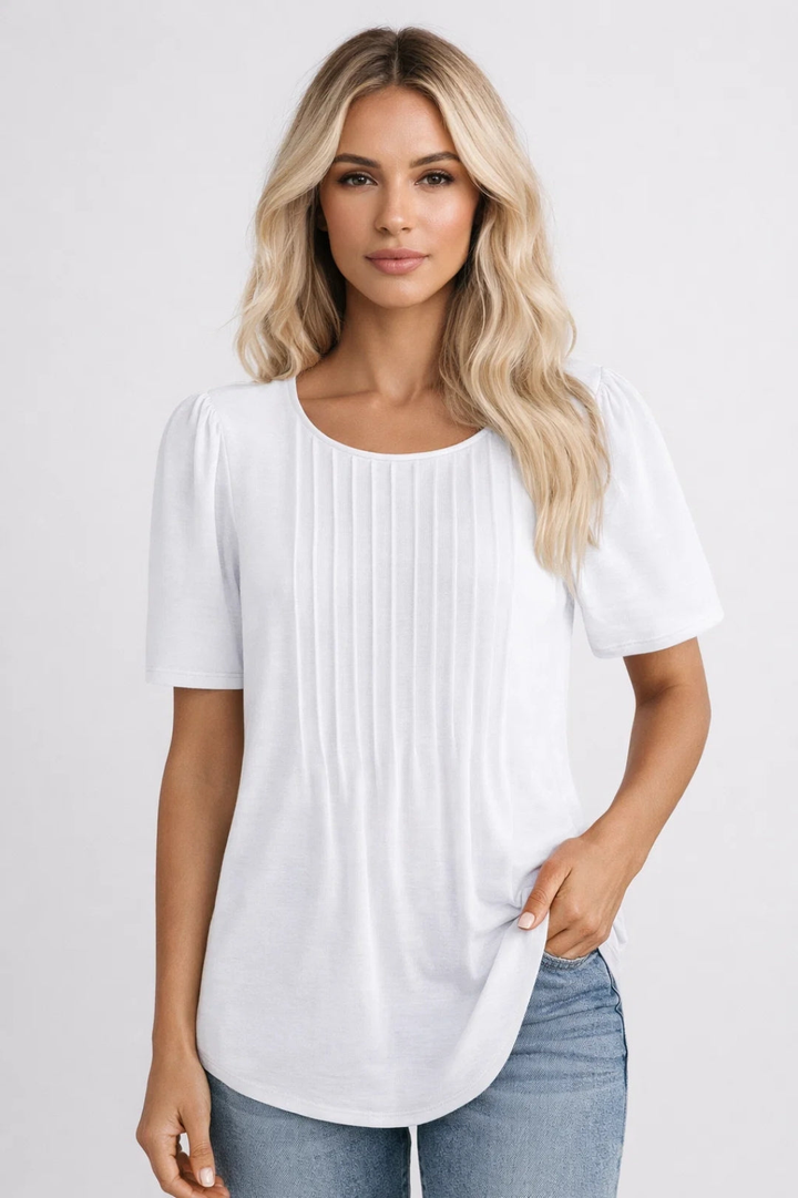 Damen-Top in geradem Schnitt | Kurze Ärmel, Rundhalsausschnitt, Plissee-Detail, lässiger Stil