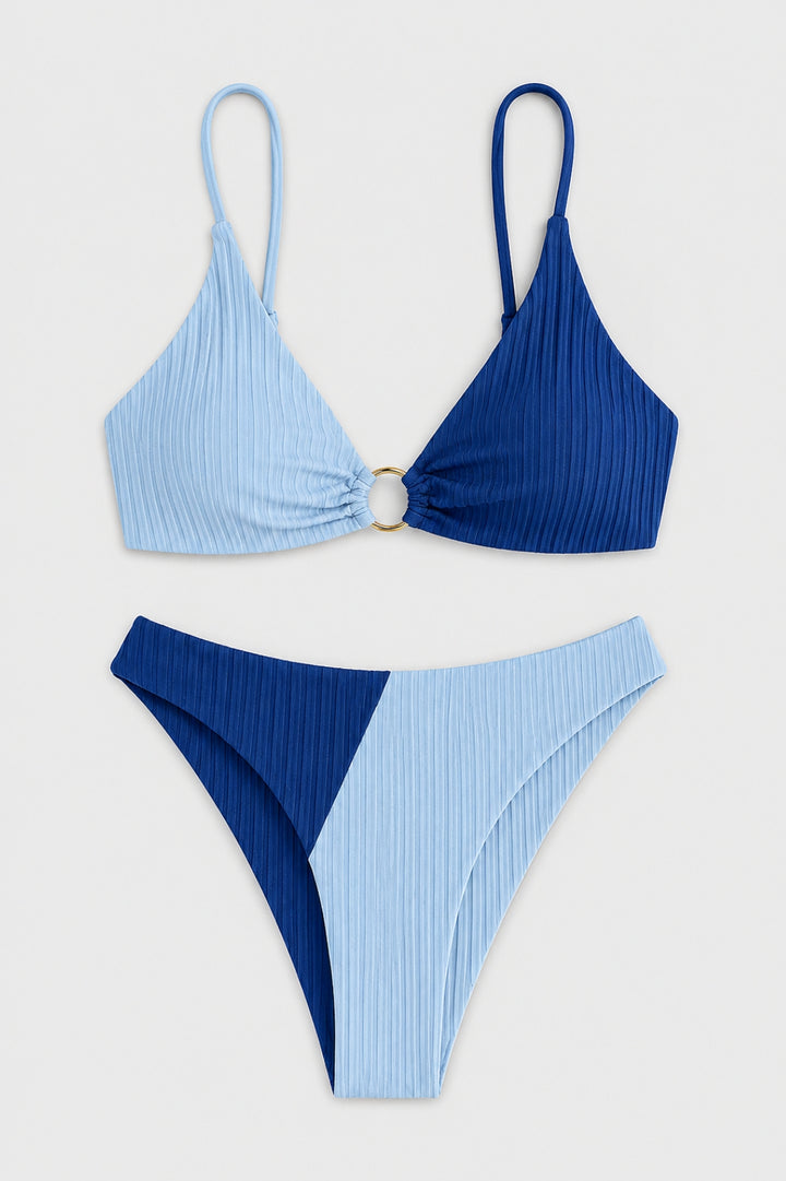 Trendiger, figurbetonter Damen-Bikini | Color-Block-Badeanzug in Beige und Braun mit Ring vorne