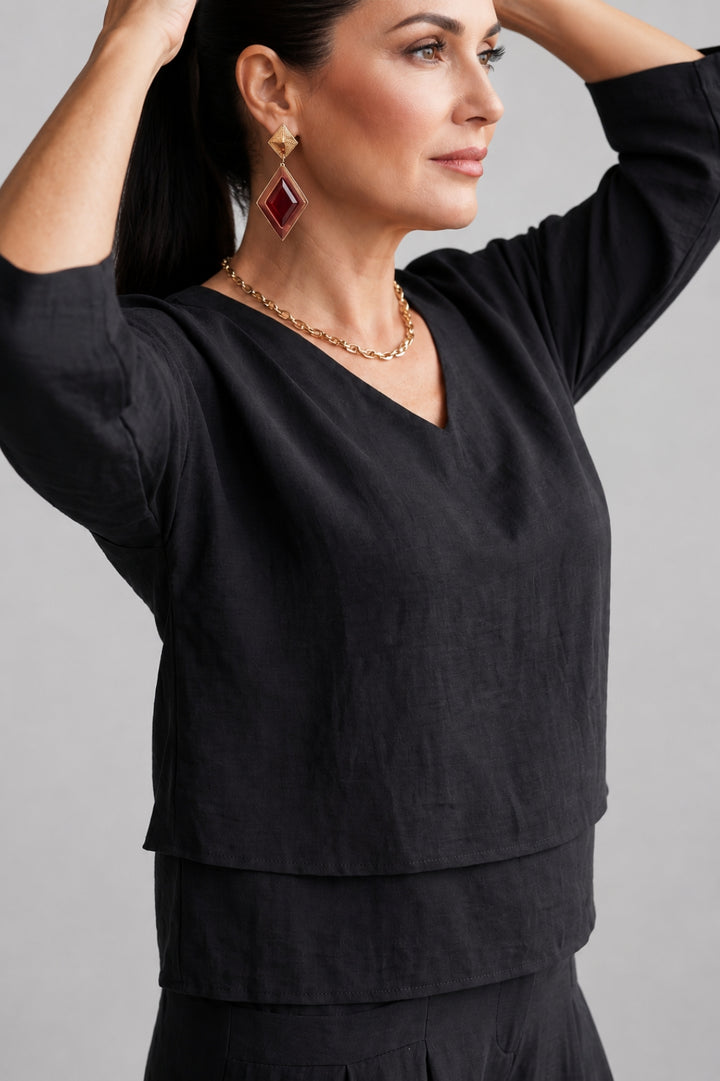 Elegantes 2-teiliges Leinen-Set für Damen: Top mit Lagenlook und V-Ausschnitt sowie weite, elegante Hose