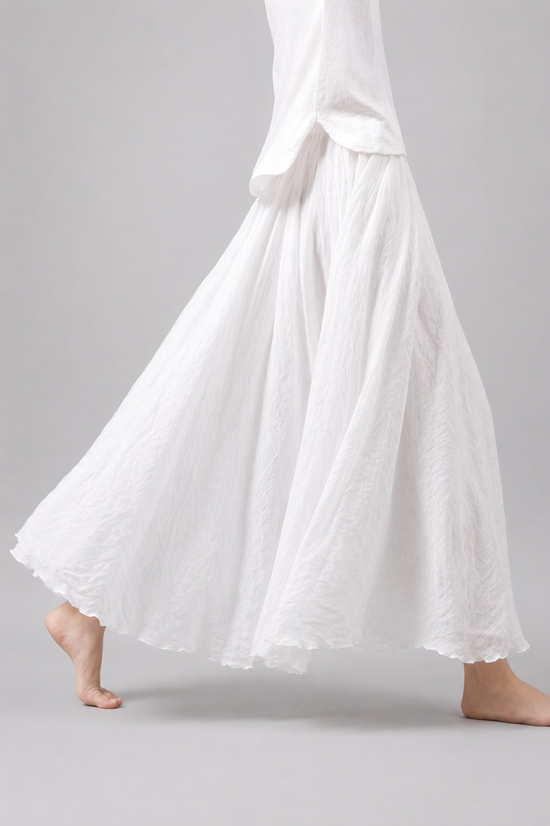 Langer Leinenrock für Damen im Boho-Stil mit Volants und fließendem Schnitt sowie elastischem Bund