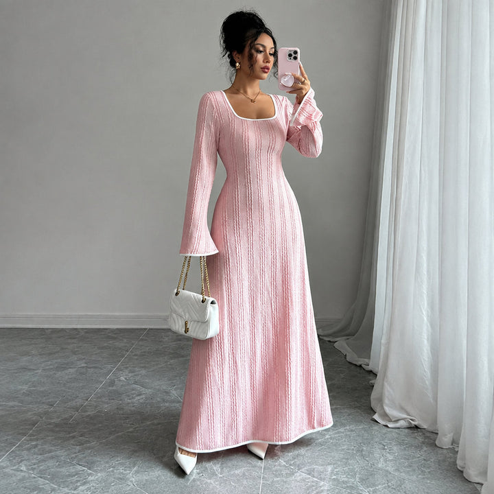 Bente | Damen Strickkleid mit ausgestellten Ärmeln