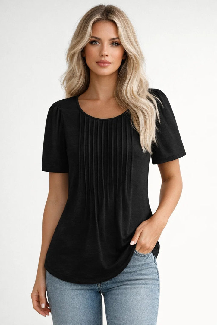 Damen-Top in geradem Schnitt | Kurze Ärmel, Rundhalsausschnitt, Plissee-Detail, lässiger Stil