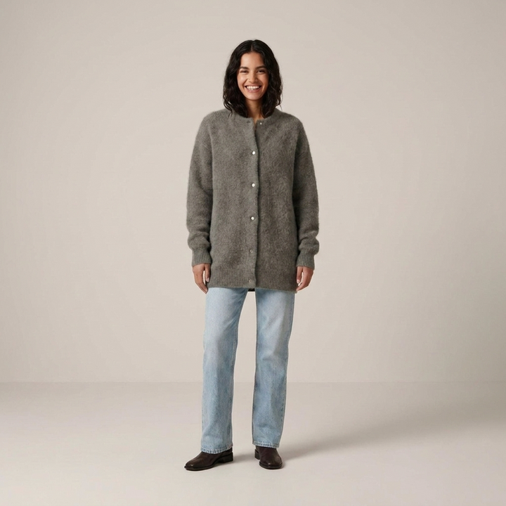 Daphne | Damen Strickjacke mit Knopfleiste