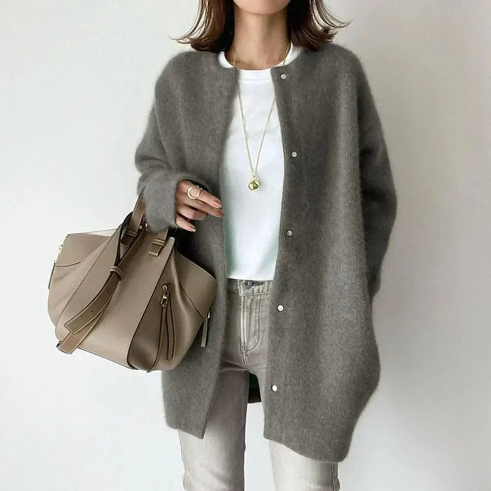 Daphne | Damen Strickjacke mit Knopfleiste