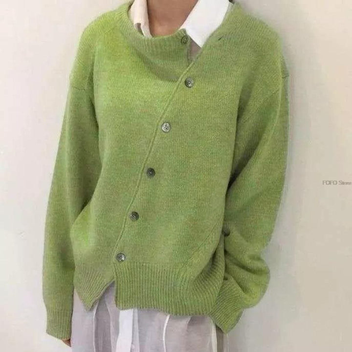 Gisela | Damen Oversize Knopf Strickjacke