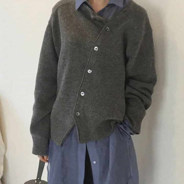 Gisela | Damen Oversize Knopf Strickjacke