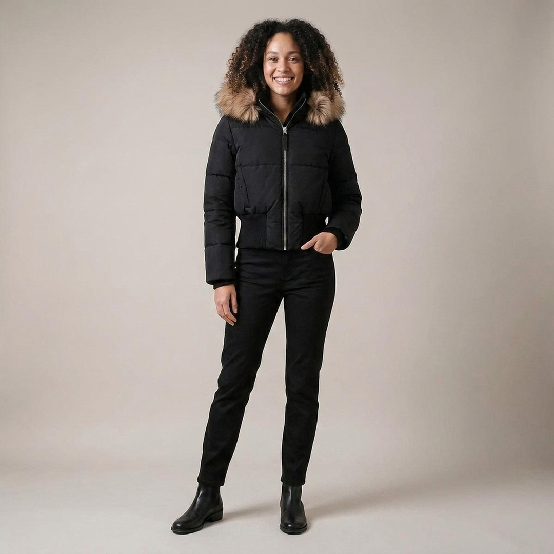 Anja | Damen Kurze Kapuzen-Steppjacke