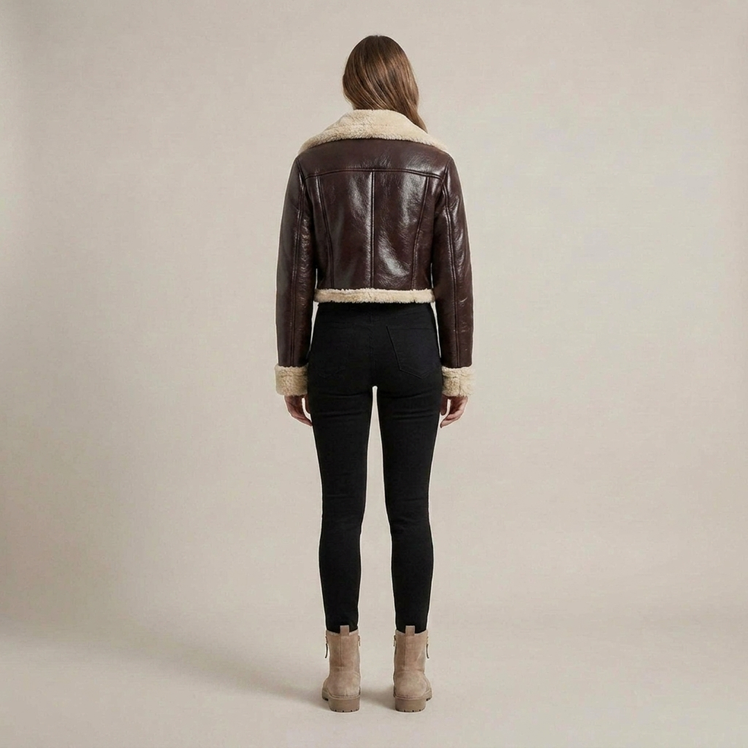 Leonie | Damen Kurzjacke mit Teddykragen im Bikersti