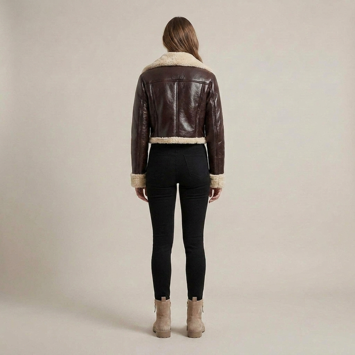 Leonie | Damen Kurzjacke mit Teddykragen im Bikersti