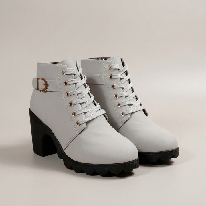 Verena | Damen Schnürstiefeletten mit Schnalle Profilsohle
