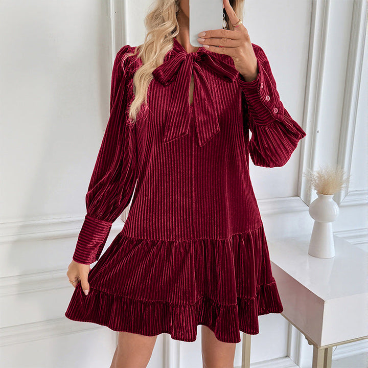 Nicole | Damen Langarm Kleid mit Schleifenkragen Rüschenkleid