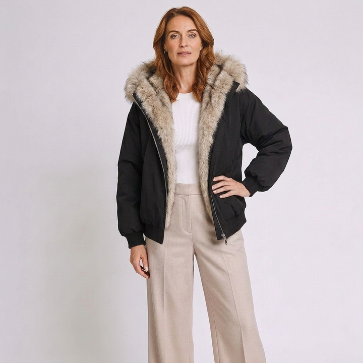 Meinhild | Damen Winterjacke mit Kapuze und Fellbesatz