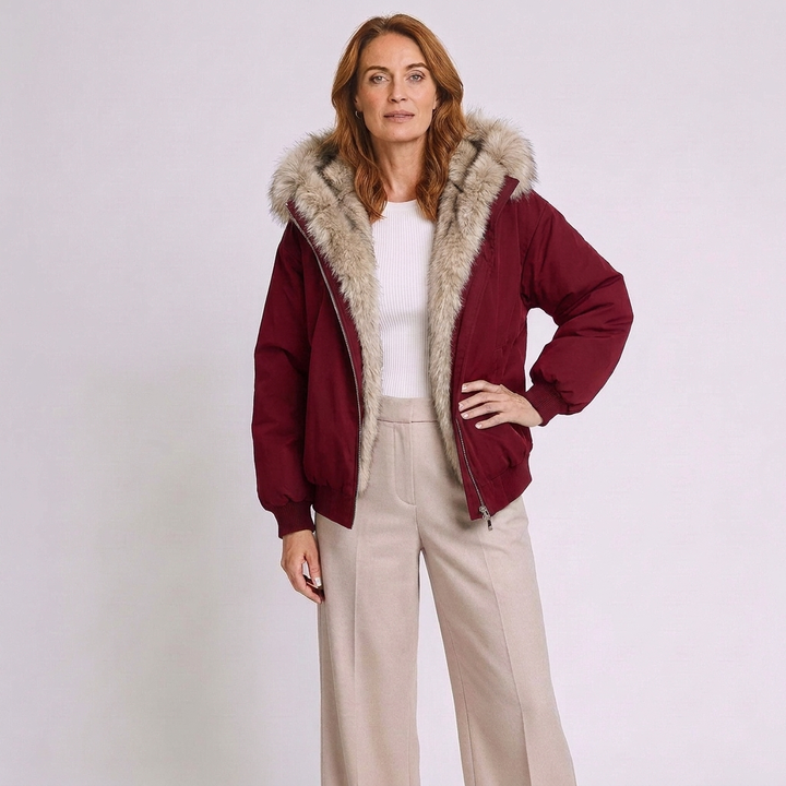 Meinhild | Damen Winterjacke mit Kapuze und Fellbesatz