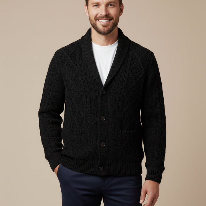 Achatius | Herren Strickjacke mit Zopf und Schalkragen